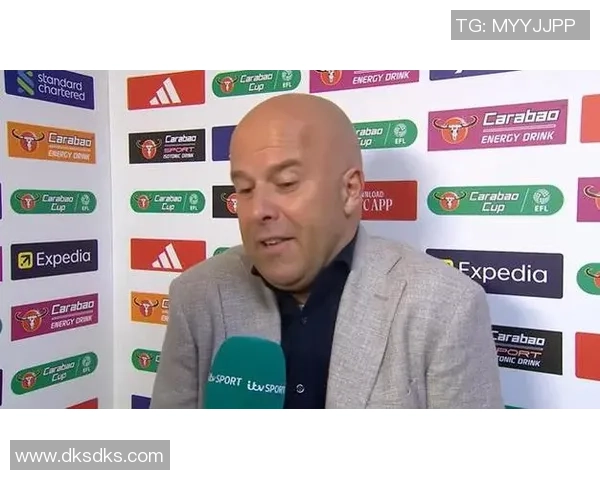 足球场上智慧超群的球星盘点 哪些球员的脑子最聪明 足球场上智慧超群的球星盘点 哪些球员的脑子最聪明