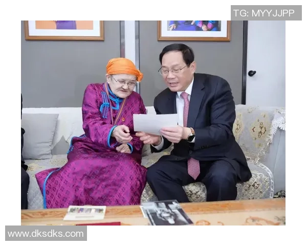 从传奇球星到当代新秀浅谈足球场上十一号号码的荣耀与传承 从传奇球星到当代新秀浅谈足球场上十一号号码的荣耀与传承