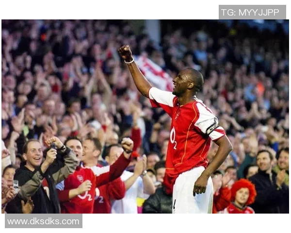 怀疑人生足球球星的荒诞赛场故事与命运转折